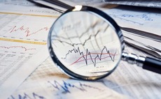 A 'slow-motion car crash': US inflation hits 40-year high