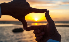 The adviser as platform debate: Look at the bigger picture